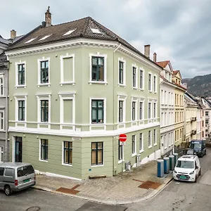 Rosen Apartamento